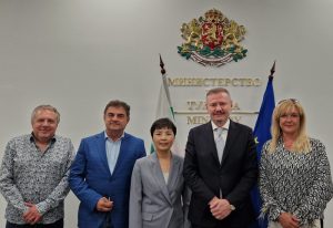 Потреблението на енергия в Китай е на път да достигне рекорд през 2025 г