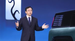 Китай продължава серия от покупки на злато въпреки скока на цените