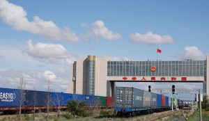 Граничното пристанище между Китай и Монголия обработва 20 000 товарни влака Китай-Европа