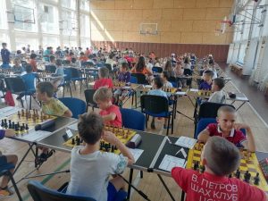 Над 150 състезатели от 5 държави се включиха в 50-тото издание на детския шахматен турнир „Морско конче“