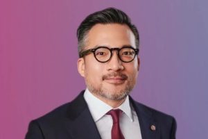 Директор на Rockwell Automation: Китайските високотехнологични джаджи са задължителни