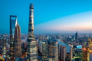 Икономическият растеж показва стабилен възходящ импулс