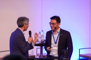 Главният изпълнителен директор на QCraft казва, че „физическият AI“ е ключът към преодоляването на празнината в самостоятелното шофиране