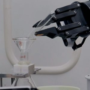 C12.ai набира 7 милиона долара за напредък в роботиката на „AI Scientist“ за откриване на лекарства